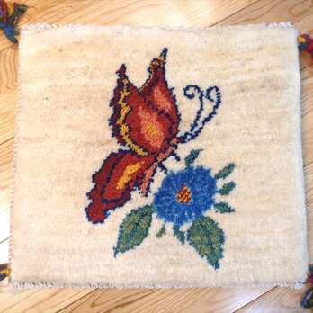 ペルシャ　ギャッベ　ミニマット　ラグ　横42x38cm　 ベージュ　蝶と花　T7254