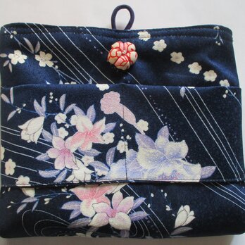 ８４１９ 花柄の着物で作ったポーチ＃送料無料
