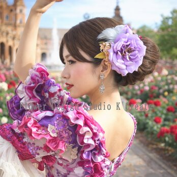 ラベンダー色の大輪の薔薇のヘアクリップ　紫　パープル　ラベンダー色　薄紫　バラ　ダンス　髪飾り　フラメンコ　flamenco
