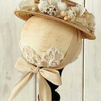 ドール用ドライフラワー付きカンカン帽(ホワイト・内径約6cm)