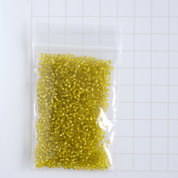 (13g)  ヴィンテージベネチアンシードビーズ　11/0　グリーンイエロー
