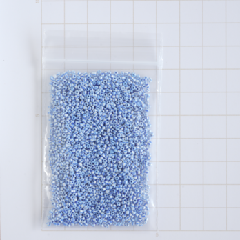 (12g)  ヴィンテージベネチアンシードビーズ　12/0　ブルーストライプ