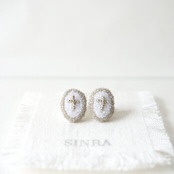 【 fragment of the sand,cross＋silver】ピアス