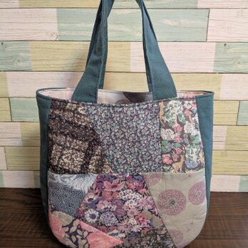 しずく形のクレイジーバッグ　緑