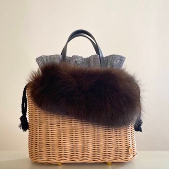【1点在庫あり】手編みの籐かごバッグ/Megg  Bag panier/取り外せるファー付き/シャンブレー/ かごバッグ