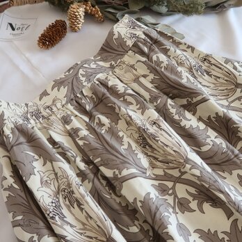 H様オーダーご予約専用♡タック＆ギャザースカート・ウィリアムモリス アネモネ ポーセリン