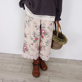 [予約販売] ローズガーデン・ピンタックケミカルレース半端丈パンツ