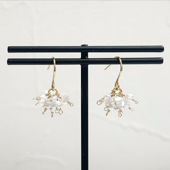 【イヤリング交換可能　ピアス】　アコヤ真珠　ケシパール