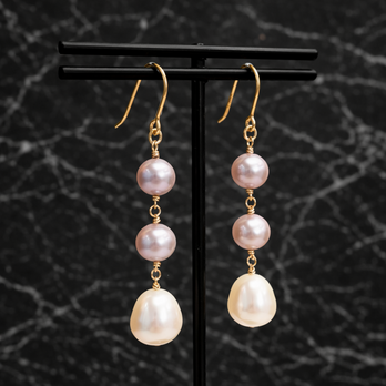 【イヤリング交換可能　ピアス】　淡水真珠