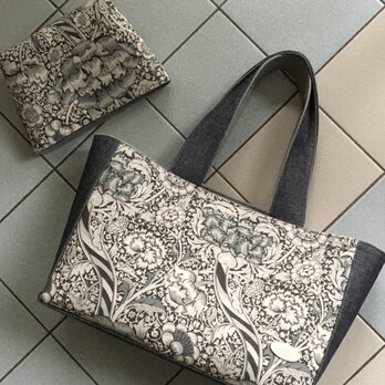 ウィリアムモリスの柄で・・横長トート(バッグインポーチ付き)