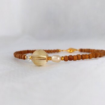 白檀ブレスレット　シトリン＆淡水パール【11月誕生石】
