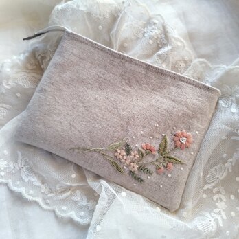 リネン*手刺繍*ボタニカル*ポーチ