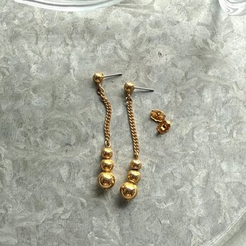 PA427-【 AVON 】エイボン・ヴィンテージピアス Gold Tone Long Chain Gold Ball