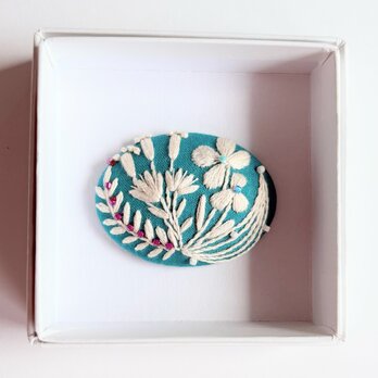 小さなお花の刺繍ブローチ・botanical#409