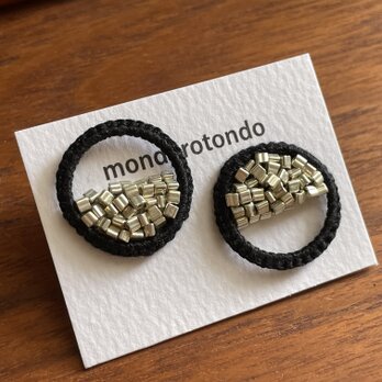 【 好きに楽しむピアス 】縦横斜め　金属ｱﾚﾙｷﾞｰ対応316　p01１ブラック黒