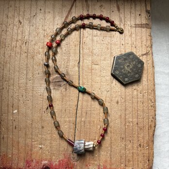 ミャンマー　ナガ族　アクセサリー　少数民族　ヴィンテージ　手仕事　稀少品 ミャンマー ナガ族 アクセサリー 少数民族 ヴィンテージ 手仕事