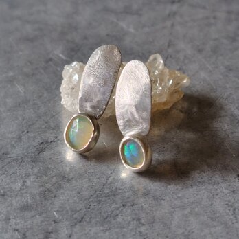 ◆◆オパールシルバーピアス