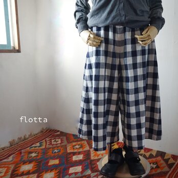 ブロックチェックなキュロットガウチョパンツ