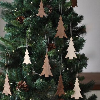 もみの木の木製クリスマスオーナメント*5個セット|ウォールナット&ホワイトオーク