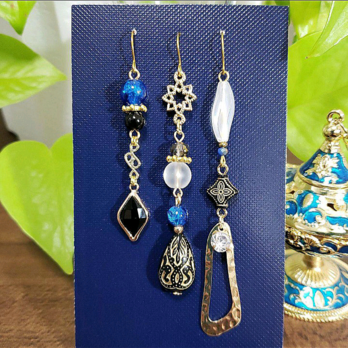 ヴィーナス★ロング エスニックデザインピアス 3つ穴 ブルー青 No.966