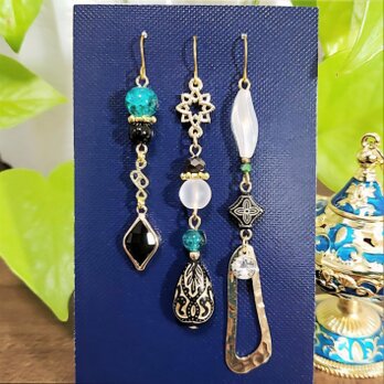 ヴィーナス★ロング エスニックデザインピス3つ穴エメラルドグリーン No.968