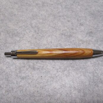肥松ジン 隠岐の島産  樹齢500年黒松 「伊後の大松」 蜜蠟ワックス仕上げ 木軸ボールペン
