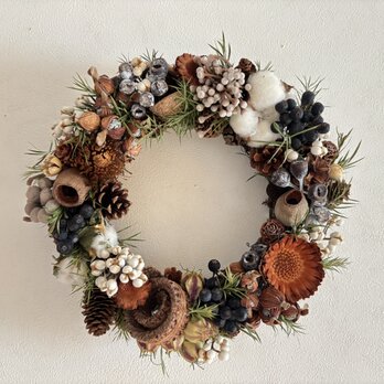 木の実いっぱいオータムリース