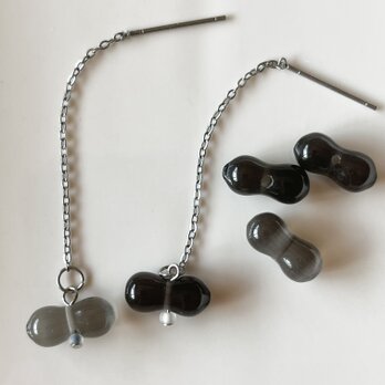 【P146 豆グレー黒　Parisビーズ　チェーンピアス 】ペア　チェーンなしでピアス・イヤリングも可能