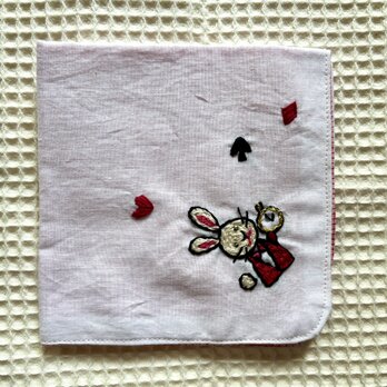 手刺繍ハンカチ（アリスのうさぎ）