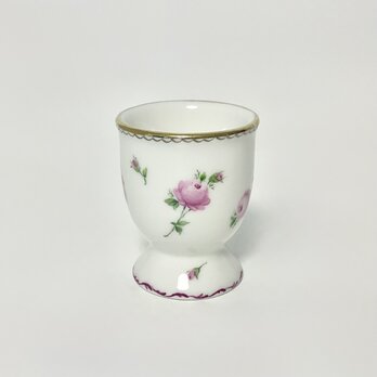 手描きのピンクのバラのエッグスタンド