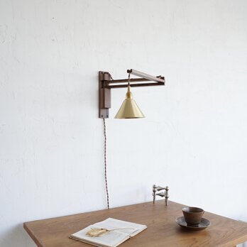 ウォールランプ【typeジグ】/WALNUT/無垢材/木製壁付けブラケット/ウォールナット/真鍮/LED照明