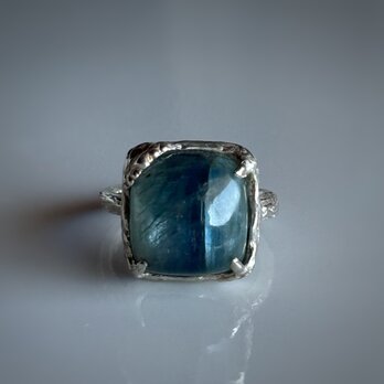 バイカラーサファイアリングの通販 | iichi 日々の暮らしを