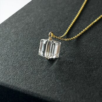 氷標 Lumière（こおりしるべ リュミエール） 14kgf クリスタルネックレス 氷モチーフ