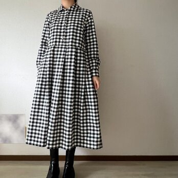 シックな丸襟ワンピース（キンガムチェック）