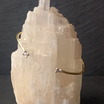 Utoka  ☆silver × brass 金木犀 槌目 バングル