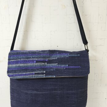 大きな裂織りショルダーバッグ
