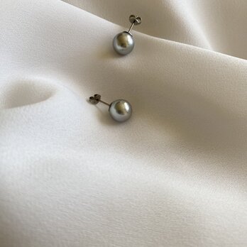 ナチュラルブルーグレーシェルパール（貝ミガキ）9ｍｍ 一粒パールスタッドピアス
