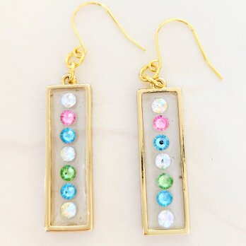 Luce ピアス/イヤリング（ゴールド）