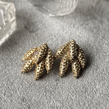 YS78-SARAH COVENTRY サラコベントリー Gold tone grainy textured botanical