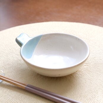 白釉のとんすい 水色のアクセント ＊ １