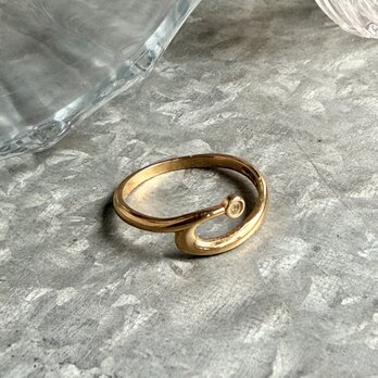 RA145-【 AVON 】エイボン・ヴィンテージリング 80〜90's Gold Tone Swirl Rhinestones