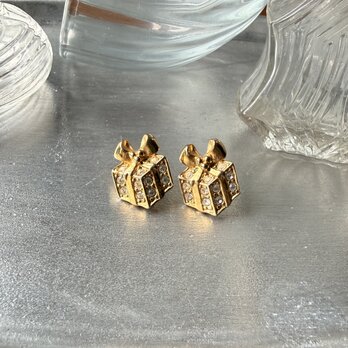 PA441-【 AVON 】エイボン・ヴィンテージピアス  Holiday Gift BOX Rhinestone