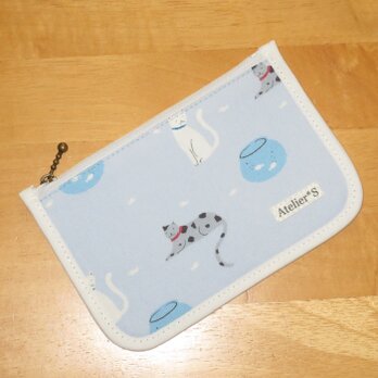 ミニフラットポーチ★ネコと金魚鉢柄（ブルー）