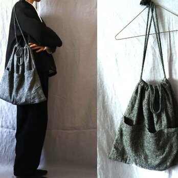 【受注制作】黒/シルクリネンシャンブレー　お出掛け巾着袋〈大〉