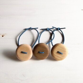 木のヘアゴム　○  藍染