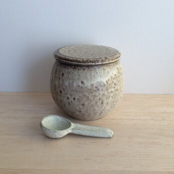 塩壺（匙付き）白マット