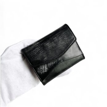 "番外編 "マイクロウォレット 英国産ブライドルレザー < Black>  小さな三つ折り財布　名入れ可