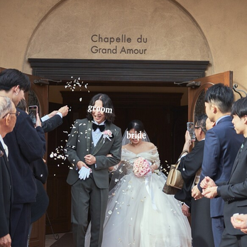 実例写真！美品！取り外しオフショルダー アイボリー 七分袖丈 上品花レース 大人っぽい クラシカル 拳式