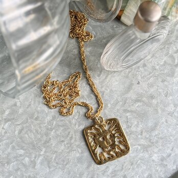 NAK2-【ANNE KLEIN】アンクライン・ヴィンテージネックレス Openwork Lion Head  Plate