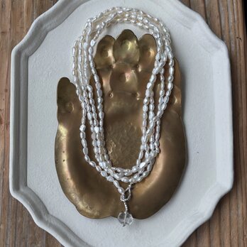 『雪花』ネックレス［淡水パール・クリスタルクォーツ］